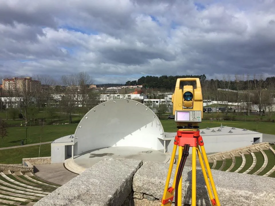 Levantamento Topográfico